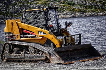 Gotowy beton – kiedy warto wybrać prefabrykowane rozwiązania?